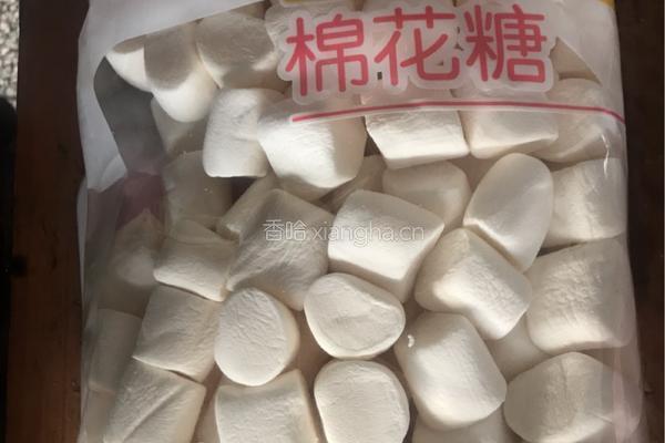 花生越莓牛轧糖的做法图解1