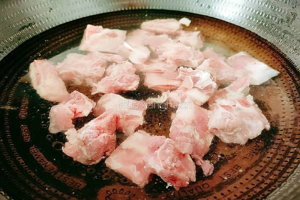 糖醋排骨的做法图解5