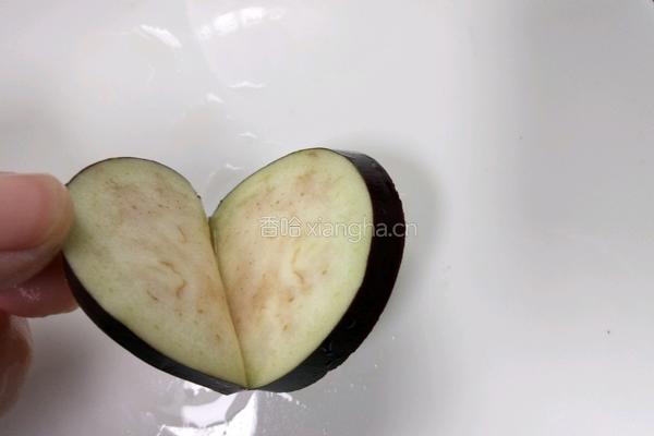 鱼香茄饼的做法图解2
