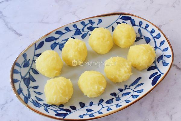 团团圆圆肉末土豆球的做法图解7