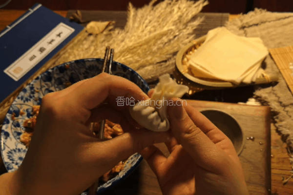鸡汤馄饨，汤底香醇的做法图解13
