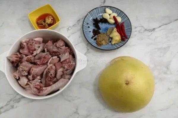 柚子皮鸭子的做法图解1