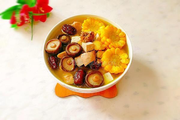 冬菇鸡汤