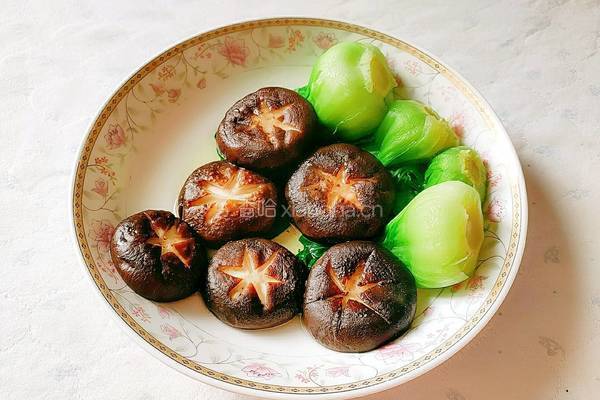 香菇油菜的做法图解10