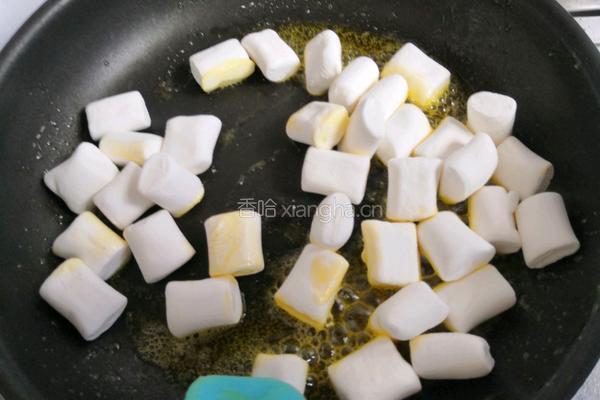 抹茶雪花酥的做法图解3