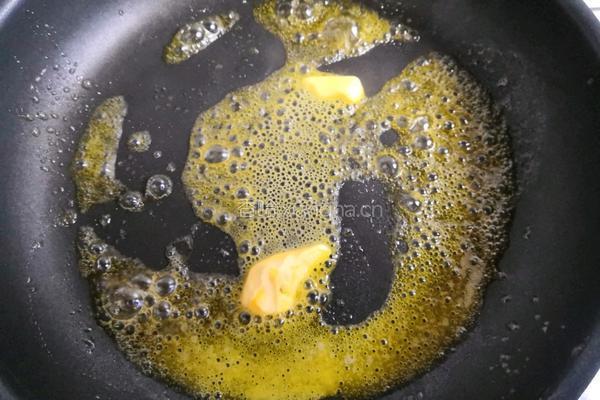 抹茶雪花酥的做法图解2