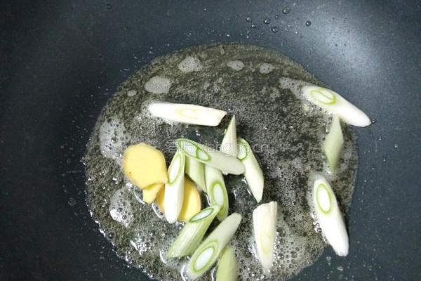 辣椒炒肉丝的做法图解4
