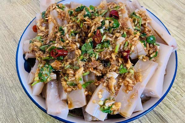 凉拌皮冻的做法图解11