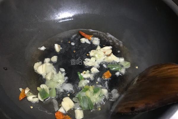 超简单版红烧糯猪手的做法图解4