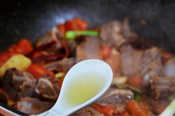 西红柿炖牛肋排的做法图解7