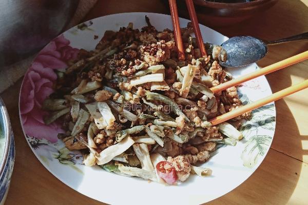 卜豆角炒肉末的做法图解12