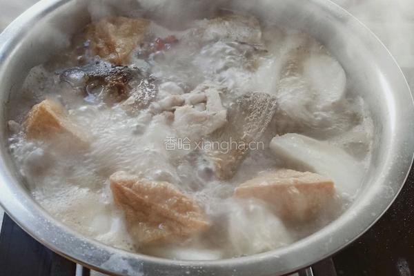麻连鱼头火锅的做法图解13