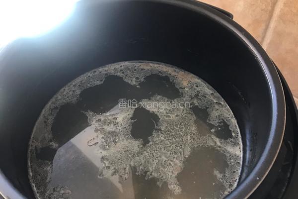 美味螺狮粉的做法图解1