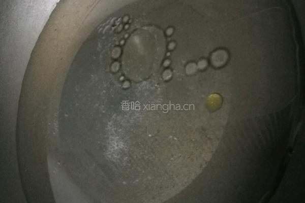 凉拌莴笋尖的做法图解2