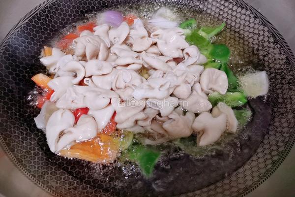 溜肥肠的做法图解5
