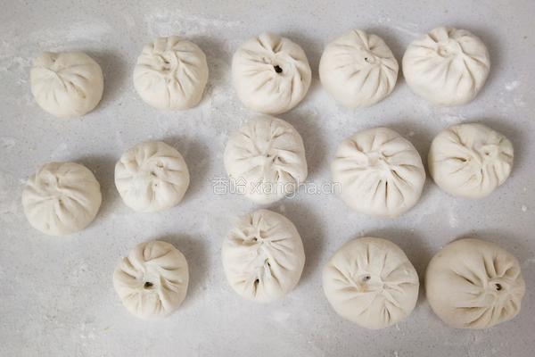 白菜猪肉包子的做法图解7