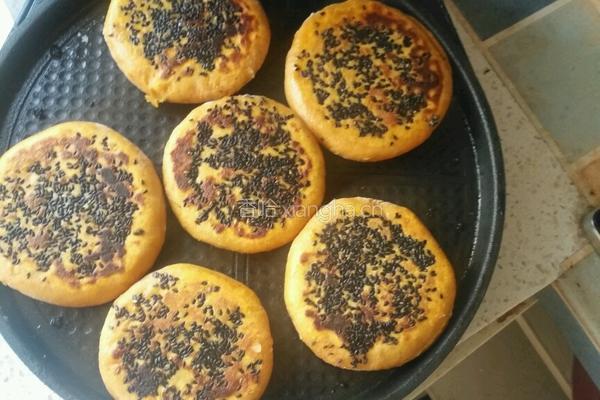 地瓜芝麻饼的做法图解5