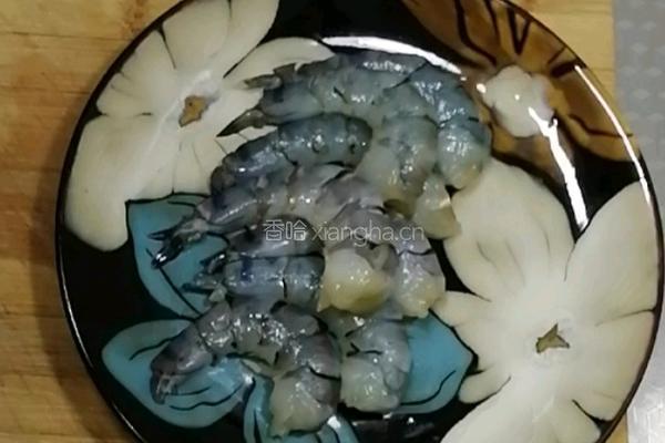 糖醋虾片的做法图解2