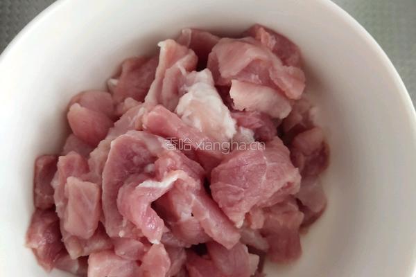 超下饭的包菜炒肉的做法图解3
