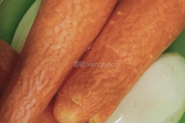 抗疫简餐胡萝卜土豆双蒸的做法图解1