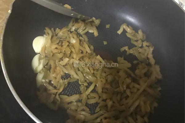 榨菜炒蛋的做法图解8
