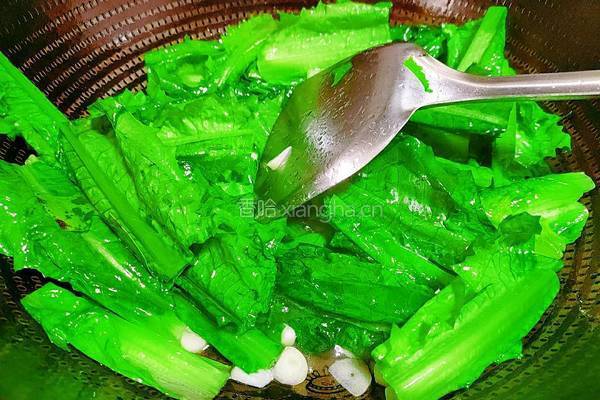 清炒油麦菜的做法图解10