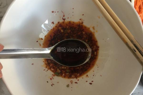 酸辣拌面的做法图解6