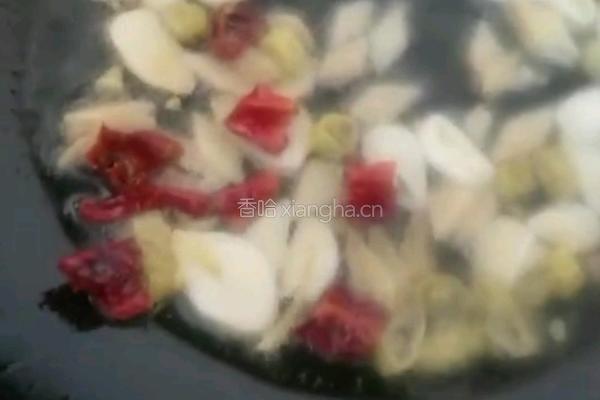 爆炒花甲的做法图解4