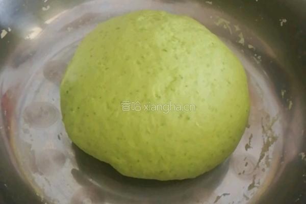 西红柿鸡蛋菠菜面的做法图解1