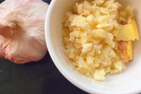 蒜茸粉丝虾的做法图解3