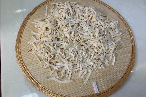 豆角焖面的做法图解3