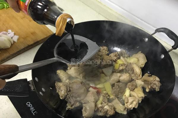 土豆烧鸡块的做法图解8