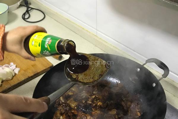 土豆烧鸡块的做法图解9