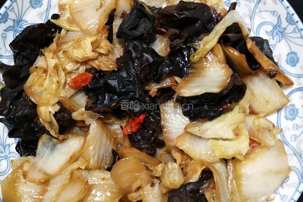 白菜片炒木耳的做法图解8