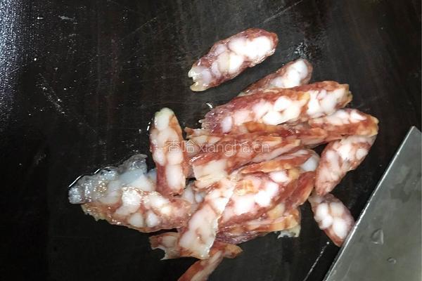 电饭锅煲仔饭的做法图解4