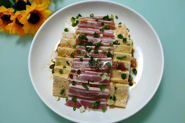 五花咸肉蒸老豆腐的做法图解11