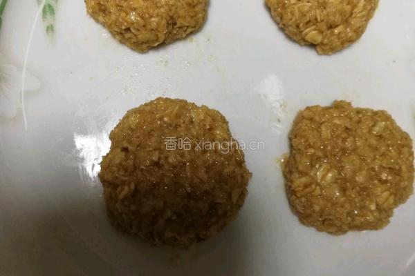 微波炉燕麦小饼干的做法图解7