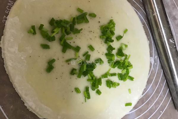 鸡蛋葱油饼的做法图解6