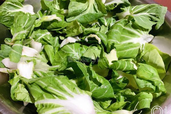 麻油香菇菜包的做法图解2