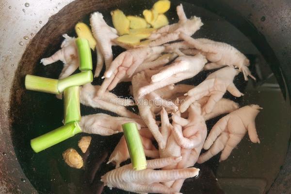 好吃的香辣鸡爪（凉拌）的做法图解2