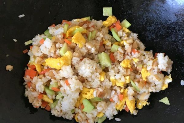 蛋炒饭的做法图解4