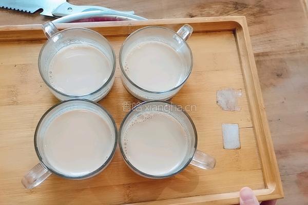 简易奶茶的做法图解7