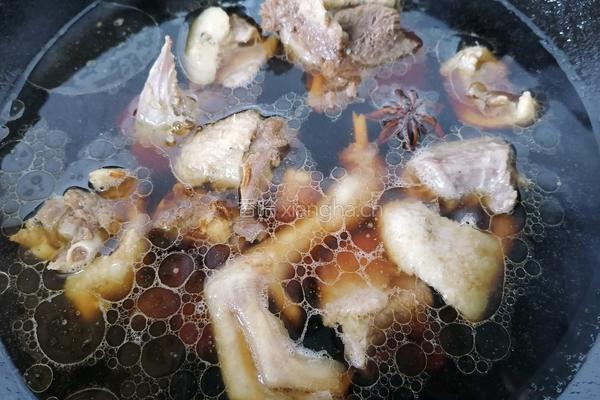 土豆炖鸭肉的做法图解6