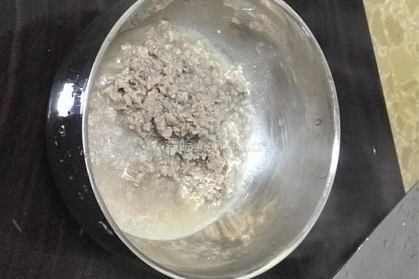 宝宝辅食（胡萝卜牛肉粥）的做法图解3