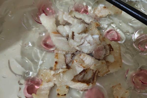 五花肉炒荷兰豆的做法图解4