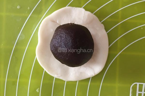 蛋黄酥的做法图解17