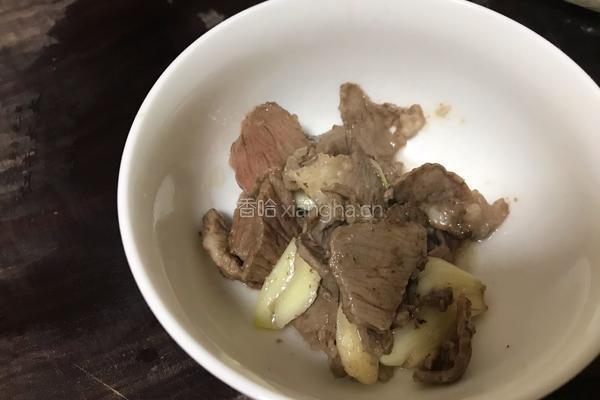 西芹炒牛肉的做法图解3