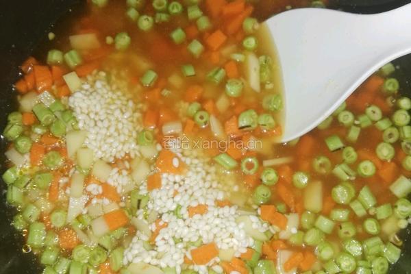 鸡蛋糯米卷饭的做法图解1