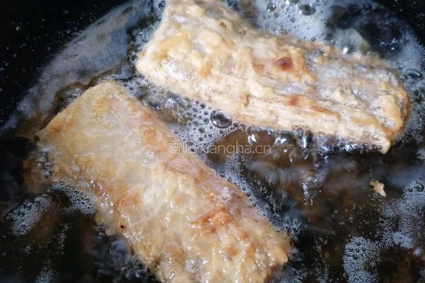 酥炸带鱼的做法图解8