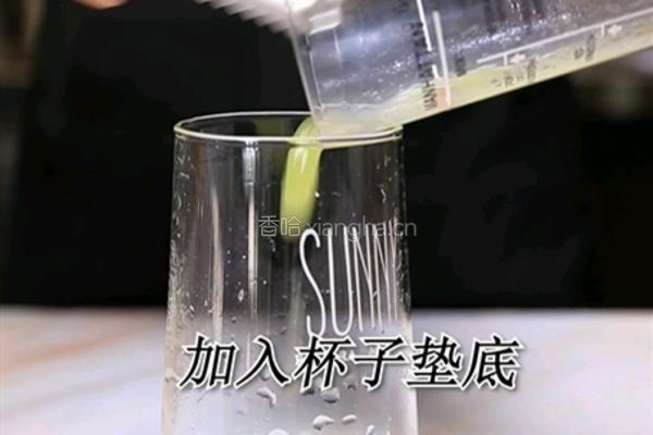 喜茶同款多肉葡萄的做法(小兔奔跑饮品培训)的做法图解3